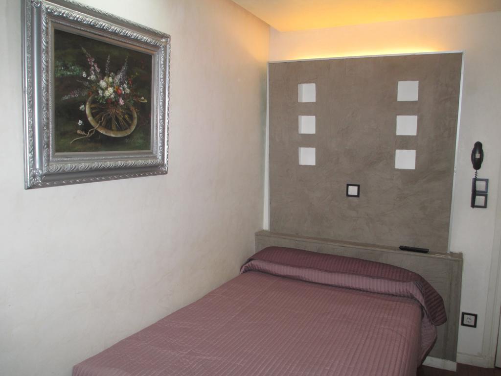 Camelia Prestige - Place De La Nation Paris Dış mekan fotoğraf