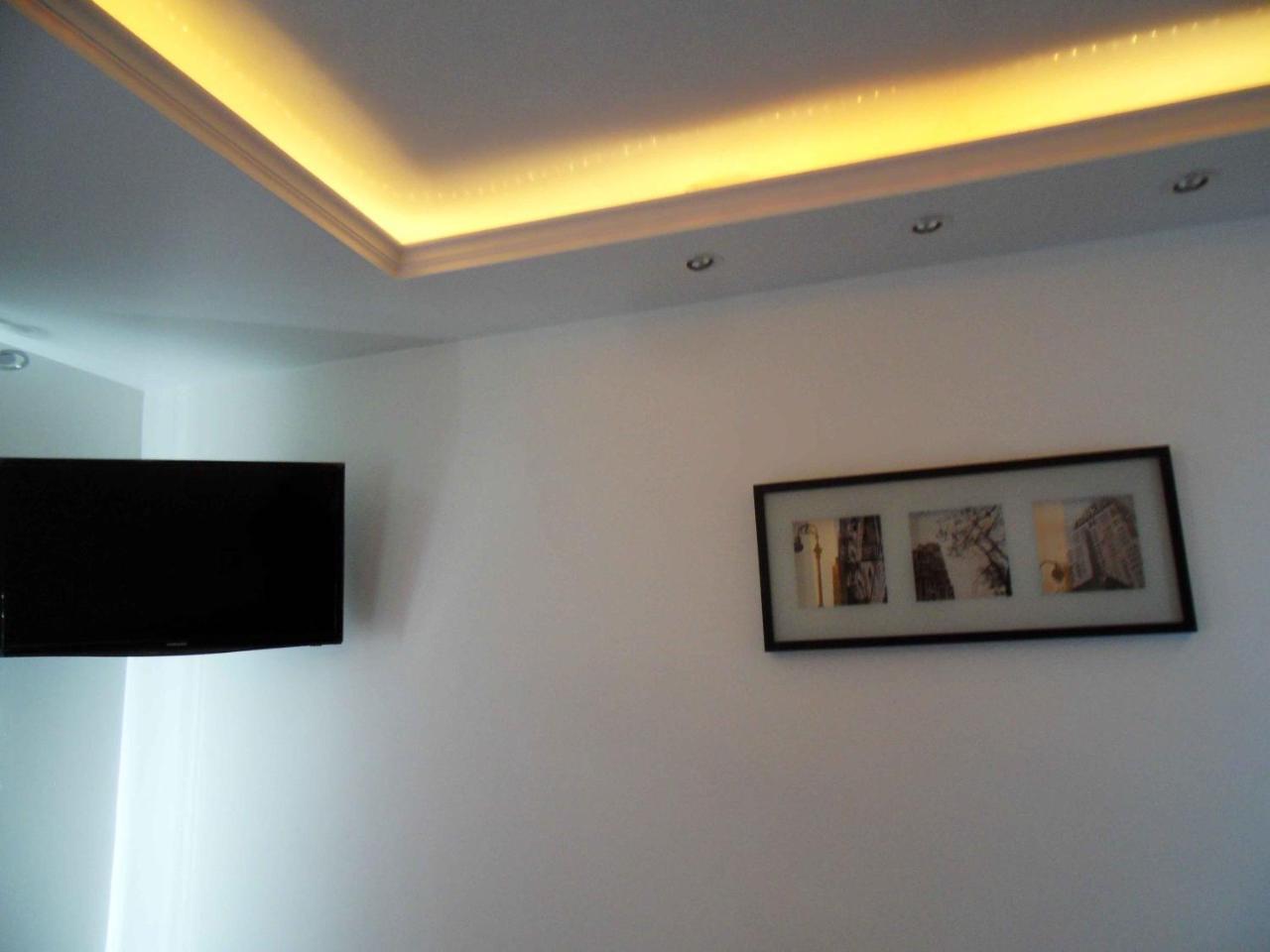Camelia Prestige - Place De La Nation Paris Dış mekan fotoğraf